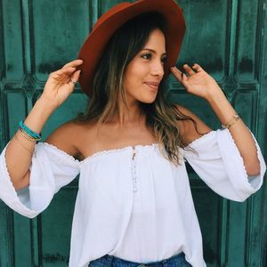 Meet your Posher, Paola